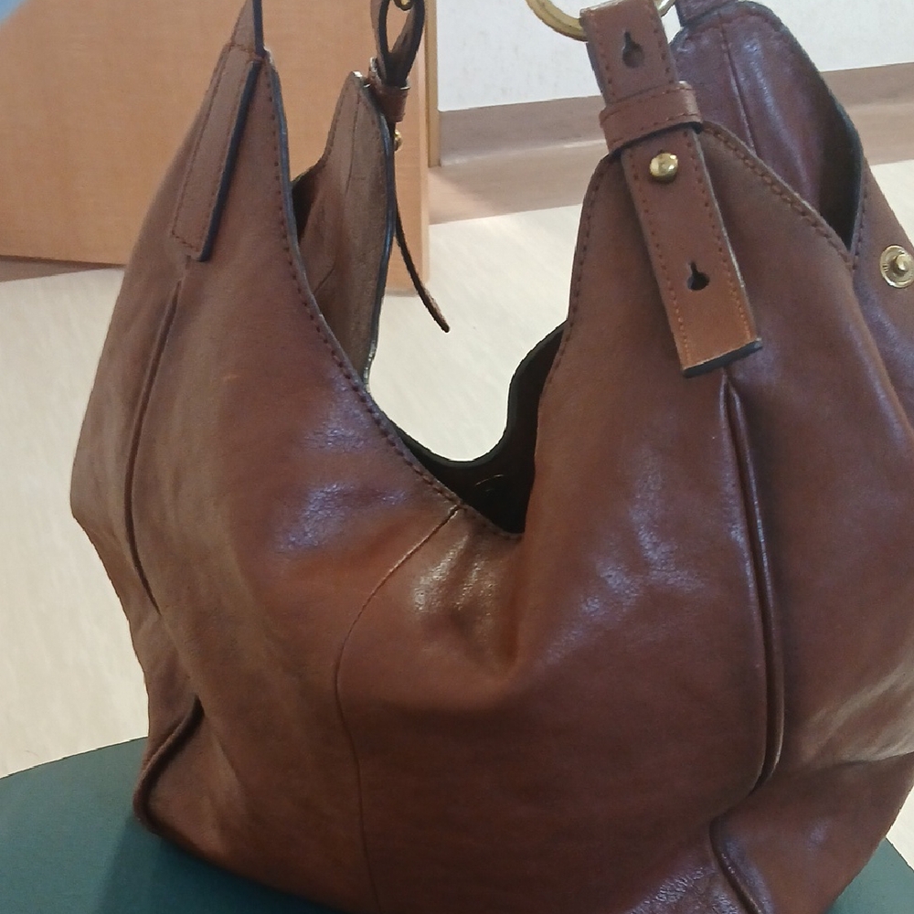 FRYE AND CO Brown Leather Hobo Bag with Gold Hardware